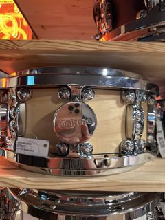 (Category: ) located in . Submitted by retrobeats.outlet.store (Listing ID 1446830047, Image 1). Description: .