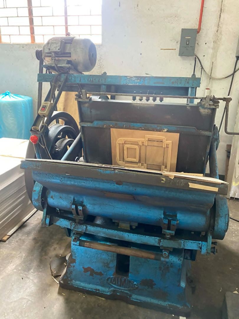 Die Cutting Machine for Cardboard and Paper (Category: Craft Supplies & Tools) located in Paranaque City. Submitted by goldenwhale.c6c4bd (Listing ID 1446770623, Image 2). Description: Die Cutting Machine Industrial (Platen Press) – - Heavy duty die cutting machine - Brand: Likely TATMING - Color: Blue - Ideal for cutting cardboard and paper - Comes with a die cutter - Machine is in good working condition - Selling as is - Please check photos for