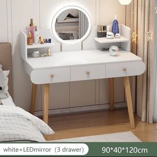 (Category: ) located in . Submitted by emmashoppingg (Listing ID 1446825045, Image 1). Description: .