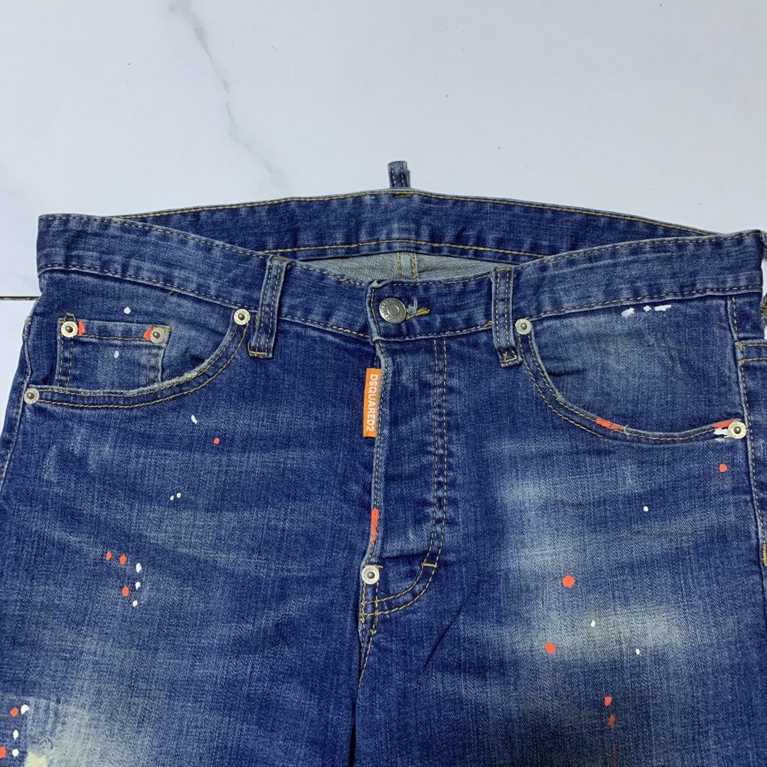 Dsquared2 Denim Short (Category: Shorts) located in Mandaue City. Submitted by hannahitems (Listing ID 1446900281, Image 3). Description: Dsquared2 Denim Short 33.5 waistline 18 length 8.5 leghole Excellent -600.