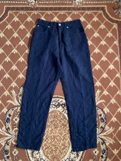 (Category: ) located in . Submitted by sidethrifts (Listing ID 1446899158, Image 1). Description: .