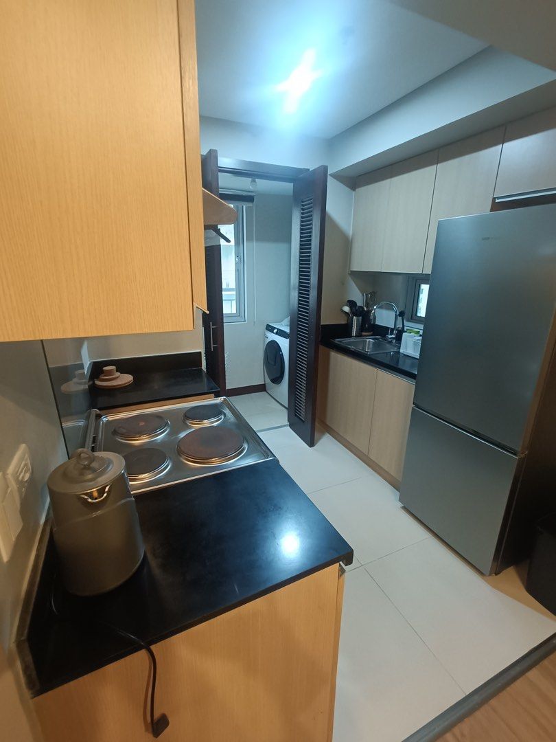 For Rent 1BR Verve Residences BGC (Category: Apartments & Condos) located in Manila. Submitted by gino_buenaventura (Listing ID 1446811895, Image 3). Description: FOR LEASE: 📍1BR Verve Residences, BGC📍 -Tower 1 -With Huge Balcony -35th Floor -Fully Furnished -72sqm approx -1 Toilet & Bath - Php65,000 monthly (Unit Omly) Kindly advise 2-3 days in advance for viewing. Direct clients/tenants only. Thank you. 0917-651-6929 Under PRC: 0012354 PRC Ac