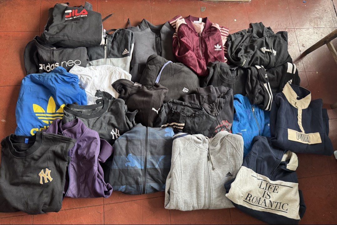 For take all jacket (Category: Coats, Jackets and Outerwear) located in Manila. Submitted by millennialmd (Listing ID 1446739151, Image 1). Description: Branded jackets 22 pcs Local brand jackets 13 pcs Total jackets 35 pcs❗️ All good quality at makakapal. Name your price, for take all only. See pics for branded jackets.