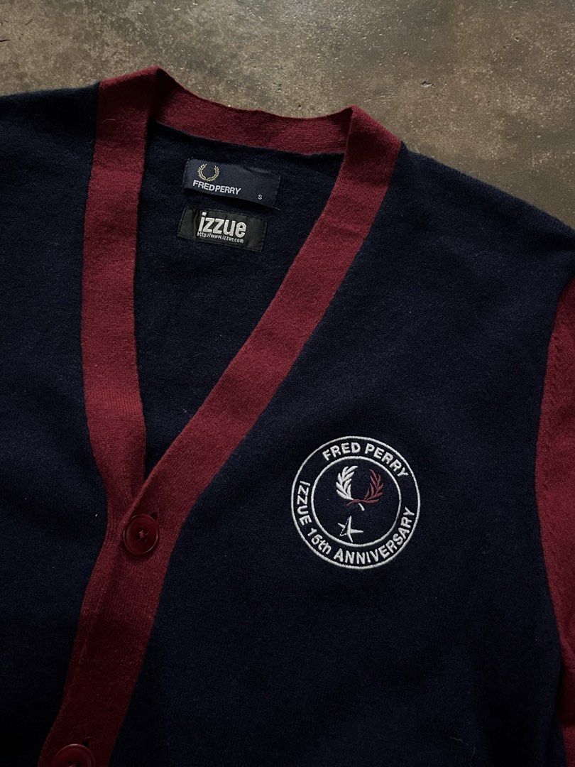 FRED PRERRY X IZZUE (Category: Activewear) located in Angeles City. Submitted by ds.thrift (Listing ID 1446804277, Image 3). Description: SMALL ON TAG w -19 L - 28 LIKE NEW CONDITION NO ISSUE.