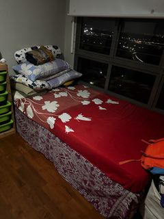 (Category: ) located in . Submitted by plasticated (Listing ID 1446736599, Image 1). Description: .