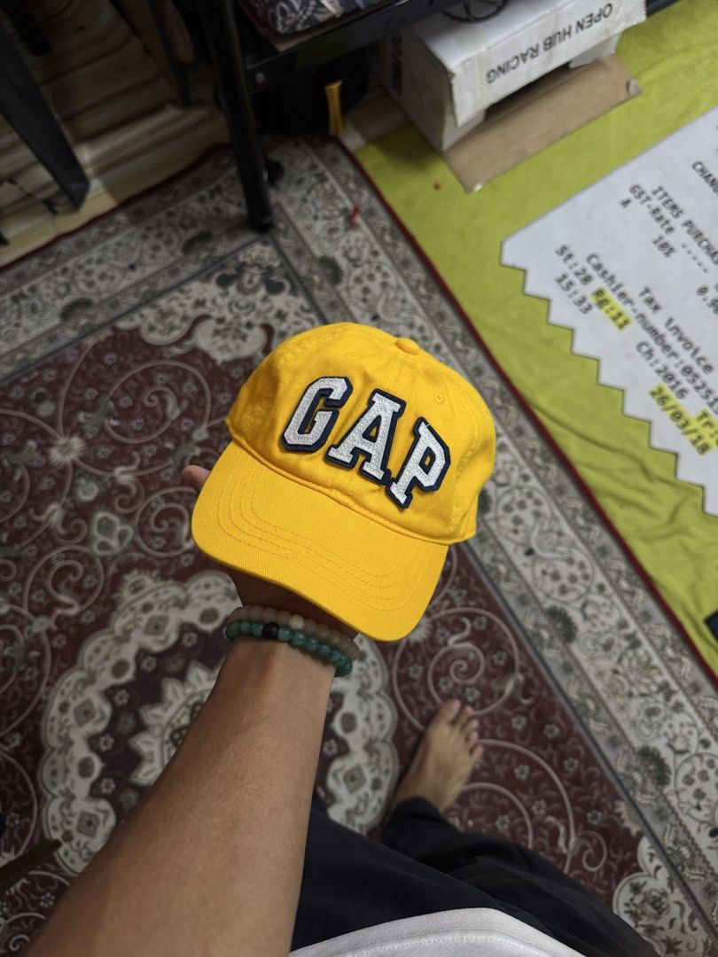GAP CAP (Category: Announcements) located in Seri Kembangan. Submitted by fixmixstore (Listing ID 1446772939, Image 1). Description: .