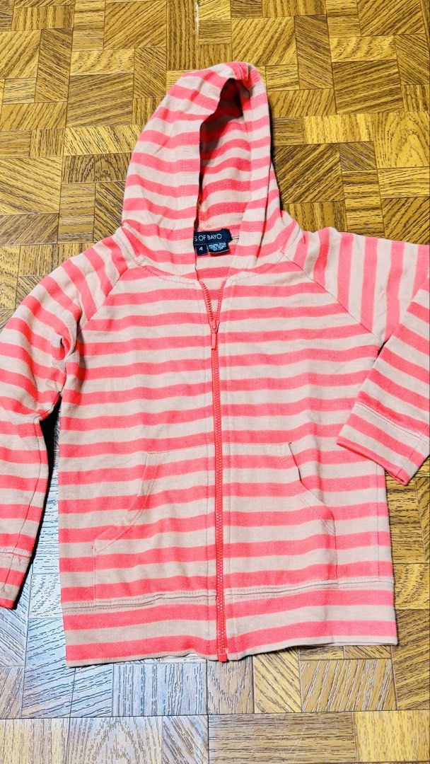Girls' Clothes Bundle -TAKE ALL (Category: Babies & Kids Fashion) located in Quezon City. Submitted by frappes (Listing ID 1446785270, Image 2). Description: - Bundle of girls' clothing - Includes: jeans, leggings, shorts, t-shirts, long-sleeved tops, hoodie, swimwear - Also includes a few pairs of socks - Various brands and sizes - Ideal for everyday wear and swimming.
