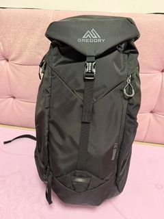 （分類：）位於 。 由 cool.gg 提交（商品編號 1446853806，圖片 1）。簡介： 。