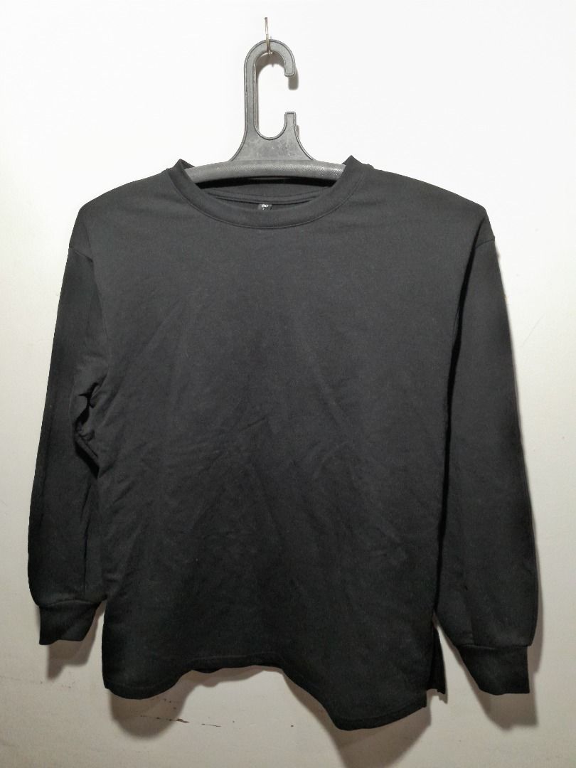 GU Black Sweater (Category: Tshirts & Polo Shirts ) located in Quezon City. Submitted by luckyaaaaaa (Listing ID 1446727963, Image 3). Description: Hello everyone! I'm letting go of my preloved items to support my studies and personal needs. Most of these are used but not abused! Hence, all are in good condition and well taken care of! GU Black Sweater (Small Size: 19 inch width x 26 inch length, Good Condition, Never Used) | Price: 250 Php Price