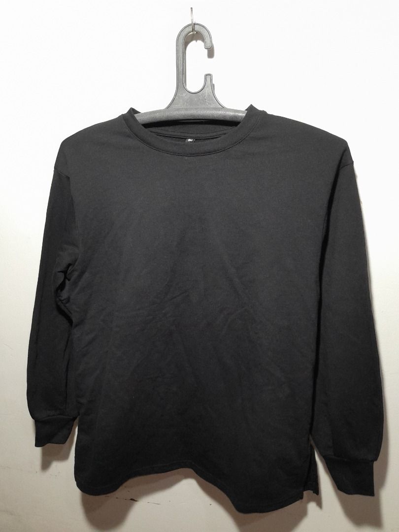 GU Black Sweater (Category: Tshirts & Polo Shirts ) located in Quezon City. Submitted by luckyaaaaaa (Listing ID 1446727963, Image 2). Description: Hello everyone! I'm letting go of my preloved items to support my studies and personal needs. Most of these are used but not abused! Hence, all are in good condition and well taken care of! GU Black Sweater (Small Size: 19 inch width x 26 inch length, Good Condition, Never Used) | Price: 250 Php Price