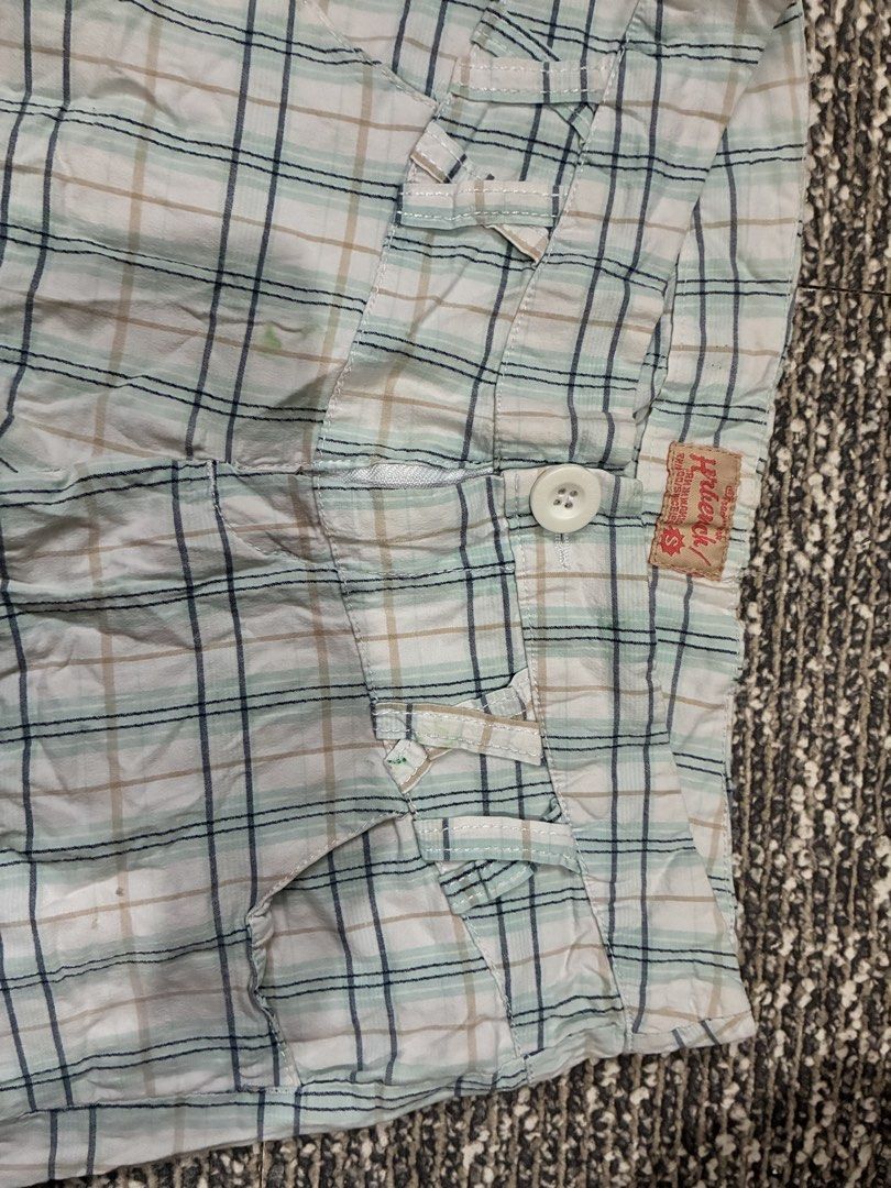 Hi-Prench plaid Bermuda shorts. (Category: Shorts) located in Cabanatuan. Submitted by shallalaks (Listing ID 1446740718, Image 2). Description: -adjustable - no issue.