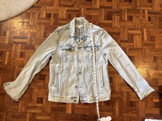 (Category: ) located in . Submitted by shopsoph (Listing ID 1446875679, Image 1). Description: .