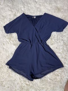 (Category: ) located in . Submitted by petite_collection (Listing ID 1446852608, Image 1). Description: .