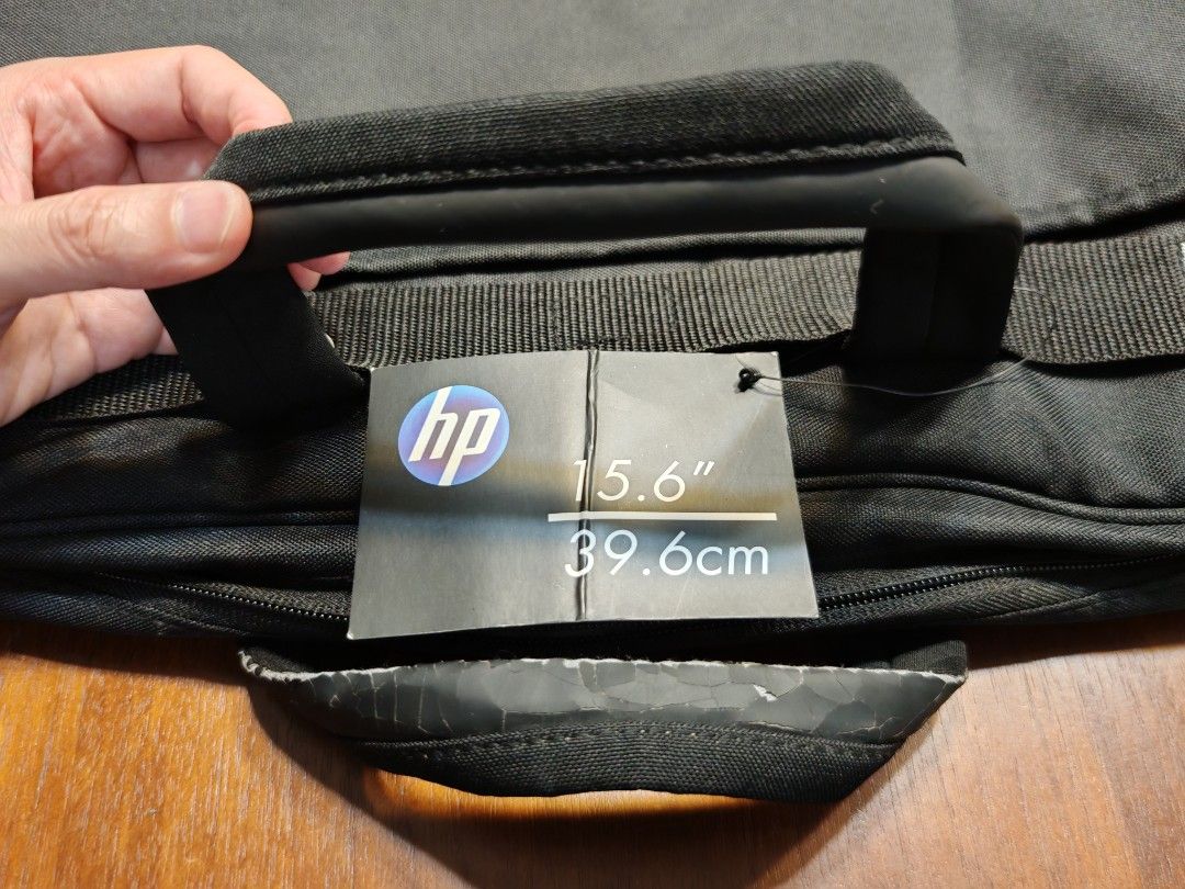 HP laptop bag496574940379228163