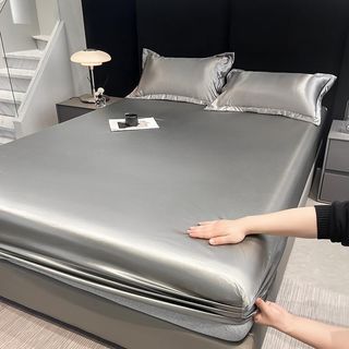 (Category: ) located in . Submitted by steadymart_sg (Listing ID 1446786302, Image 1). Description: .