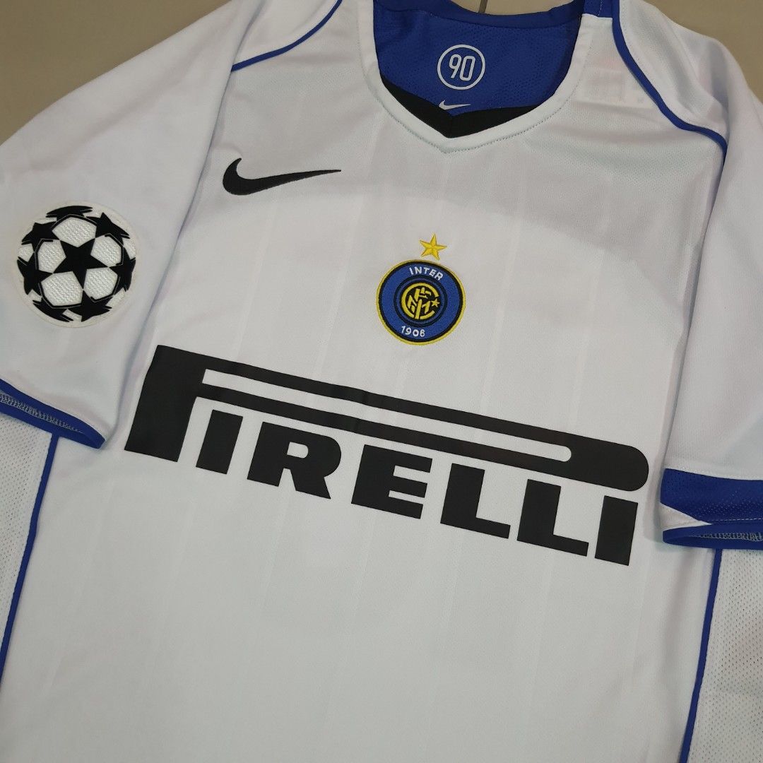 Inter Milan Adriano (Category: Activewear) located in Petaling Jaya. Submitted by jersey_palace (Listing ID 1446880002, Image 3). Description: Size L Pit 54cm Length 74cm.