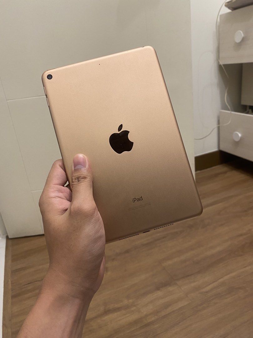 Ipad Mini 5th Generation (64 GB) Wi-Fi Only (Category: iPad) located in Mandaluyong City. Submitted by wellrawmeal (Listing ID 1446855239, Image 1). Description: - iPad Mini 5th Generation - 64GB Storage - Wi-Fi Only - Color: Rose Gold - Includes original box and Charger Head -100% Original -Touch ID Working -Both cam working -Unli Reset -Check all you want RFS: Upgrade Still Negotiable!.