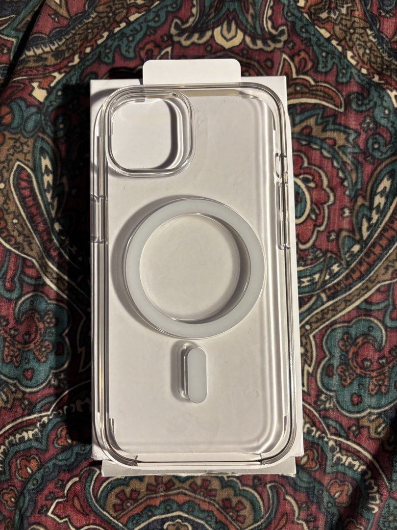 Iphone 15 Clear Case with Magsafe - Original (Category: Cases & Sleeves) located in Quezon City. Submitted by c4r.ll0 (Listing ID 1446859991, Image 2). Description: .