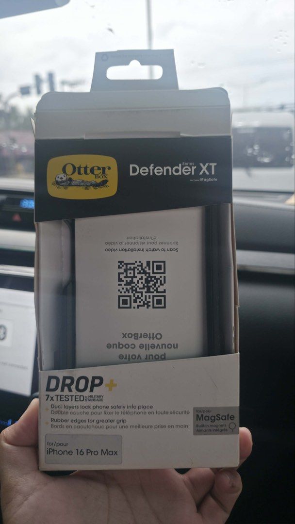 Iphone 16 Pro Max Otterbox Case (Category: Cases & Sleeves) located in Cebu City. Submitted by salenn80 (Listing ID 1446756966, Image 2). Description: Brandnew Otterbox case - Never been use This an authentic otterbox case. Bought this around 4290. .