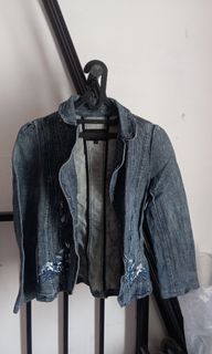 (Kategori: ) berada di . Dikirim oleh swift_preloved_by_nay (ID iklan 1446772460, Gambar 1). Deskripsi: .
