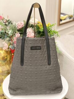 (Category: ) located in . Submitted by watchluxury888 (Listing ID 1446828253, Image 1). Description: .