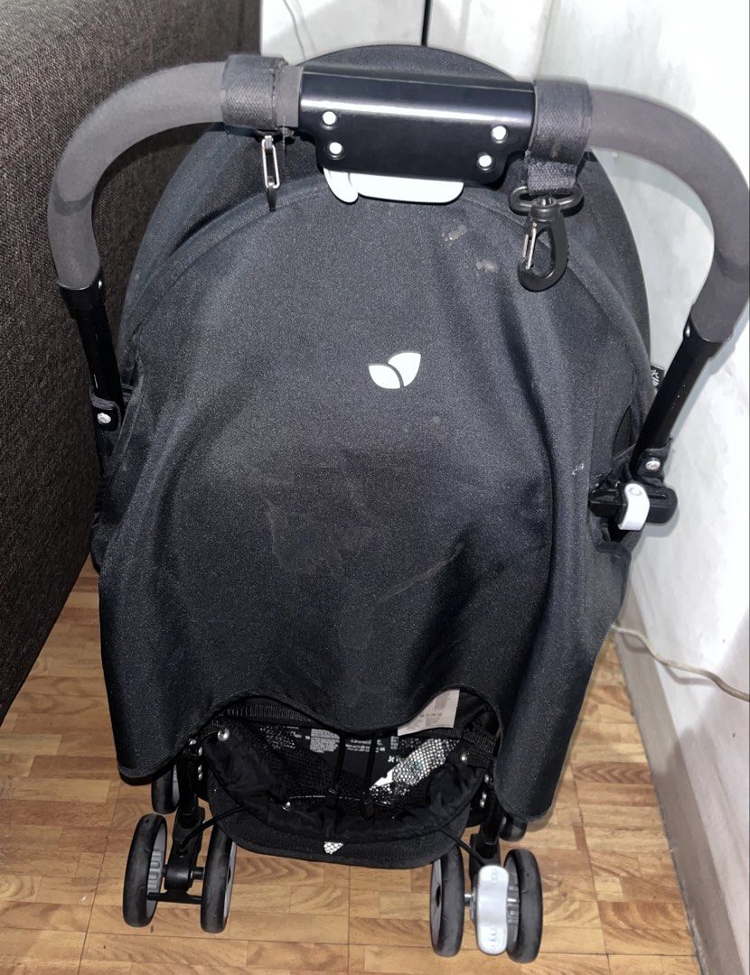 Joie Stroller - Black (Category: Strollers) located in Quezon City. Submitted by mcv1102 (Listing ID 1446740009, Image 2). Description: Light weight ideal for 6-60 months Black Joie stroller. Features canopy, harness, padded seat, storage basket, and functional wheels. Folds for easy storage. Great for travel..