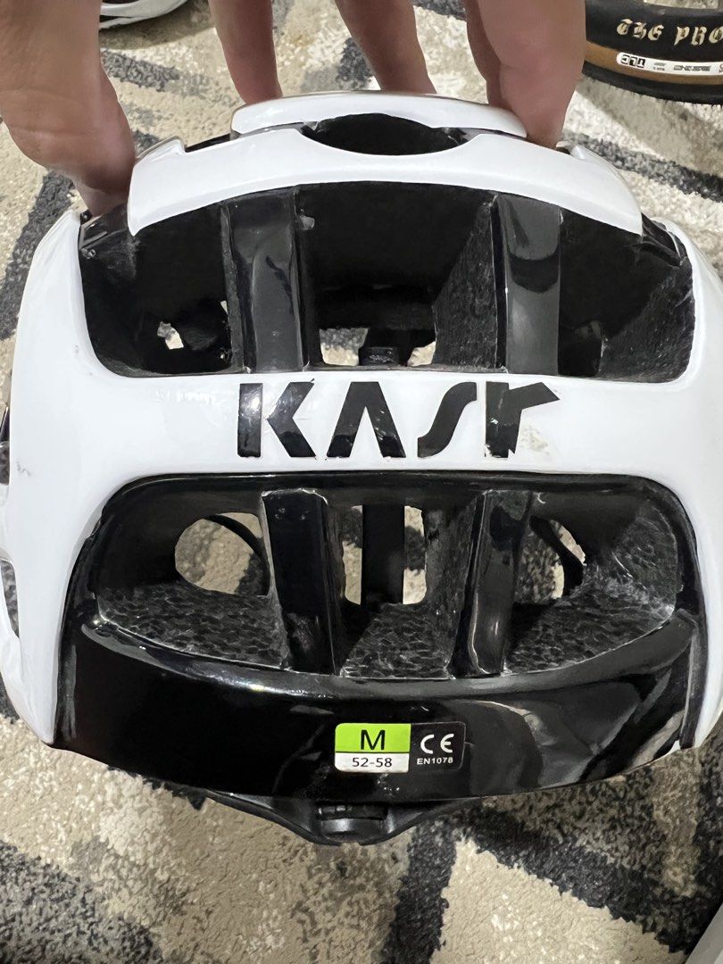 Kask Protone Cycling Helmet White Size M (Category: Bicycles) located in Manila. Submitted by greaseemup (Listing ID 1446866597, Image 2). Description: - White Kask Valegro Helmet - Size: Medium (fits 52-58cm) - Perfect for road cycling - Minor scuffs on the back Copy only.