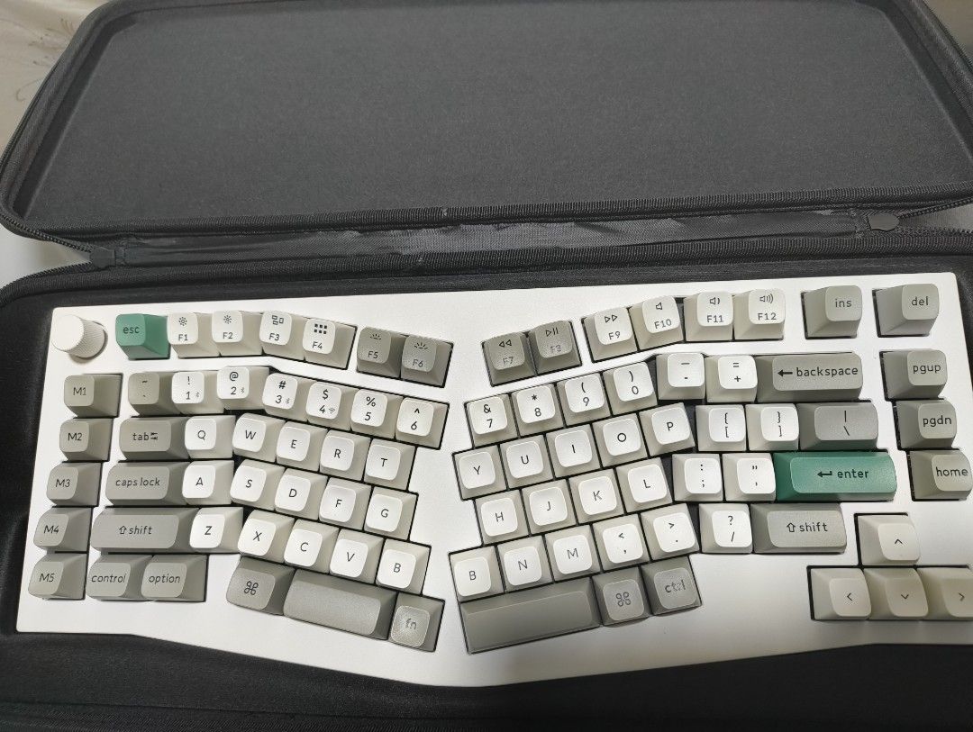 Keychron Q10 Max Mechanical Keyboard with Case496697132786001920