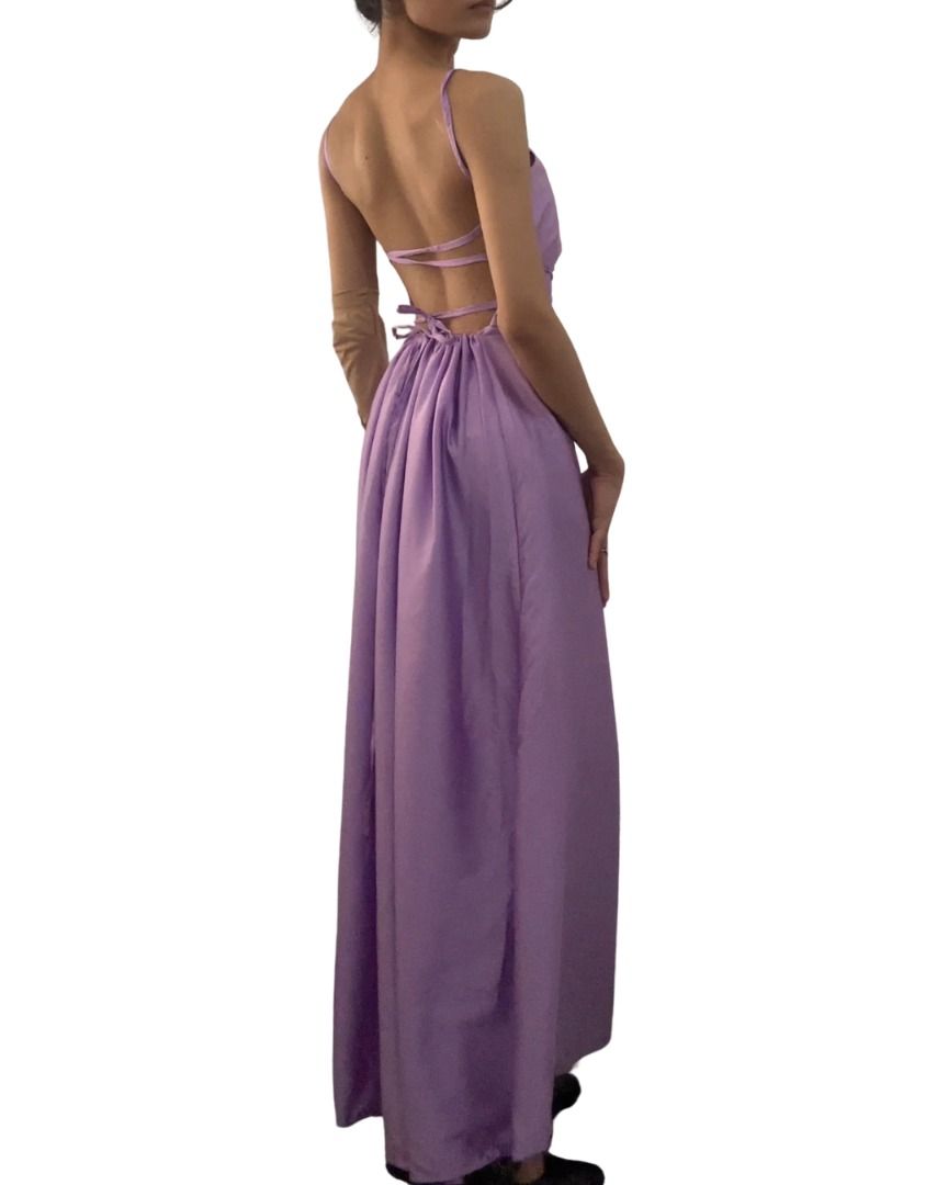 Lilac Backless Silk Slip Dress (Category: Dresses) located in Quezon City. Submitted by foundmode (Listing ID 1446856217, Image 3). Description: -100% mulberry silk -Fully adjustable, best fits S-M -Front width: 18” Length: 50” -Original design .