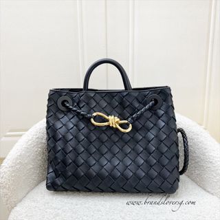 (Category: ) located in . Submitted by brands_lover (Listing ID 1446865175, Image 1). Description: .