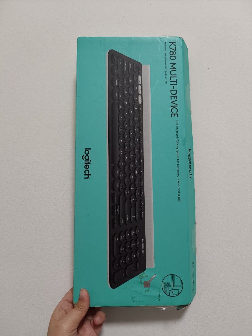 Logitech K780 Multi-Device Wireless Keyboard496821691545692160