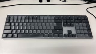 Logitech MX Mechanical Keyboard (with Numeric Keypad)508597242650306560