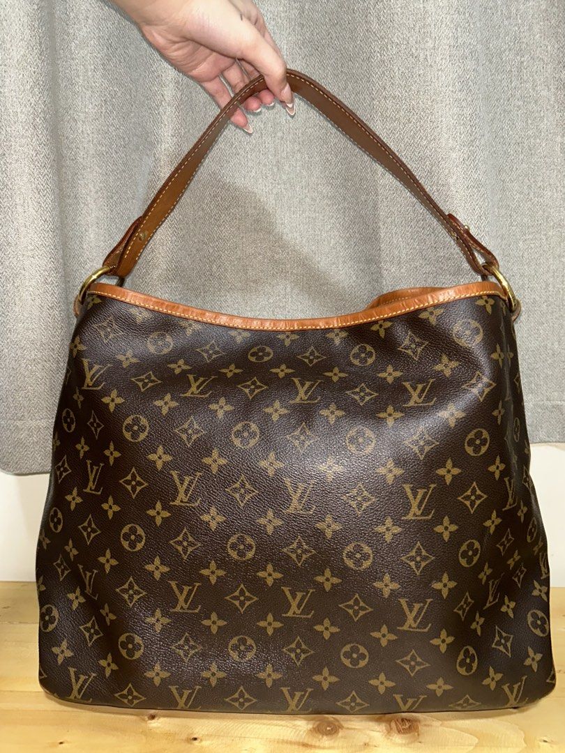louis vuitton delightful bag (Category: Luxury Bags & Wallets) located in Las Pinas. Submitted by 7teenforever (Listing ID 1446837225, Image 3). Description: GUARANTEED AUTHENTIC !! LV Monogram Delightful Hobo Bag size: MM inclusion: dust bag dm for more pictures.