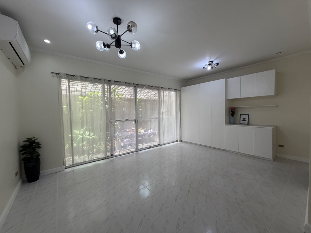 (Category: ) located in . Submitted by brokerceejpulido (Listing ID 1446735307, Image 1). Description: .