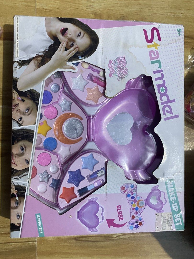 Make up for kids (Category: Makeup) located in Manila. Submitted by liezl_27 (Listing ID 1446825611, Image 1). Description: ❤️ make up 📌 pwedi po syang gamitin Issue: nabasa yung box .