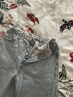 (Category: ) located in . Submitted by aestheticshopbywa (Listing ID 1446793664, Image 1). Description: .