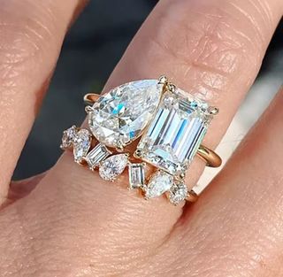 (Category: ) located in . Submitted by japanandsingaporeluxepreloved (Listing ID 1446772332, Image 1). Description: .