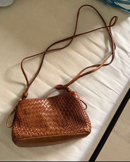 (Category: ) located in . Submitted by shop_aholic (Listing ID 1446856407, Image 1). Description: .