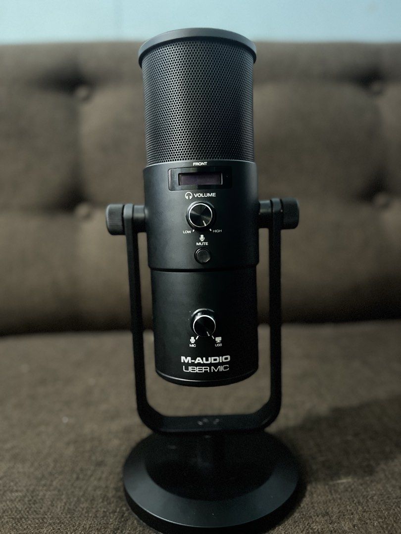M-Audio Uber Mic Professional USB Microphone (Category: Microphones) located in Manila. Submitted by dj_mj (Listing ID 1446786863, Image 3). Description: - M-Audio Uber Mic: Professional USB microphone - Ideal for recording, streaming, and broadcasting - Features a headphone output for direct monitoring - Includes Pro Tools First, Ableton Live Lite, and Avid Effects Collection software - Perfect for content creators and aspiring broadcasters.