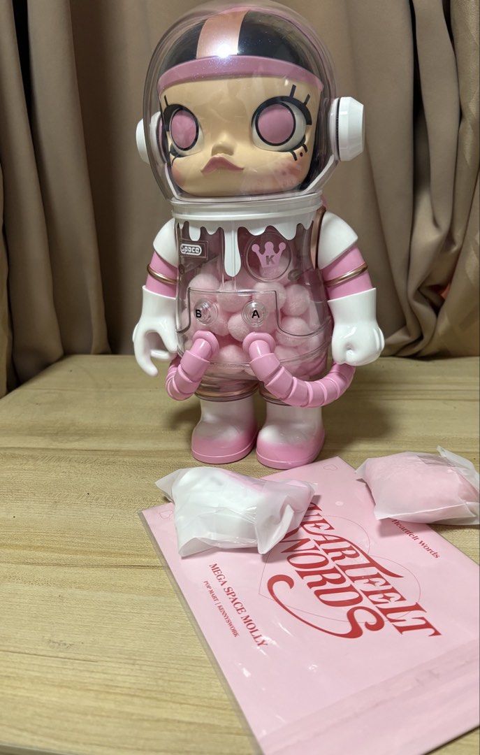 Mega Space Molly 400% Heartfelt Words (Category: Designer & Blind Box Toys) located in Muntinlupa City. Submitted by southiemum (Listing ID 1446849406, Image 1). Description: Mega Space Molly 400% Heartfelt Words complete inclusions in acrylic case.