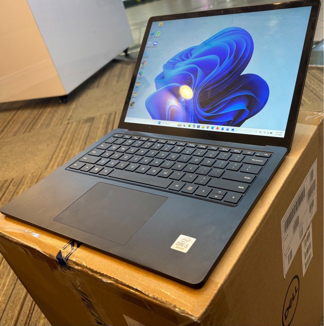 Microsoft Surface Laptop 3 i7 16GB 256GB Excellent Condition For Sale