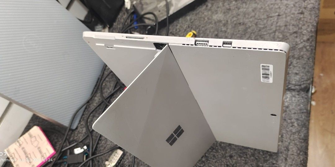 Microsoft surface Pro496667418093178887