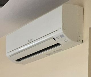 (Category: ) located in . Submitted by happy_good_deals (Listing ID 1446756585, Image 1). Description: .
