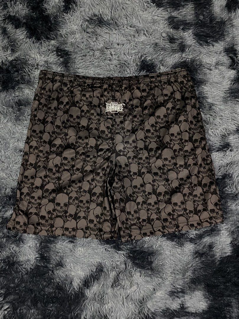 MMA ELITE SKULLPILE SHORTS (Category: Shorts) located in San Pablo. Submitted by d.iznu (Listing ID 1446856259, Image 2). Description: 40x21.5 affliction, billabong, monster energy, fox, tapout, boxing.