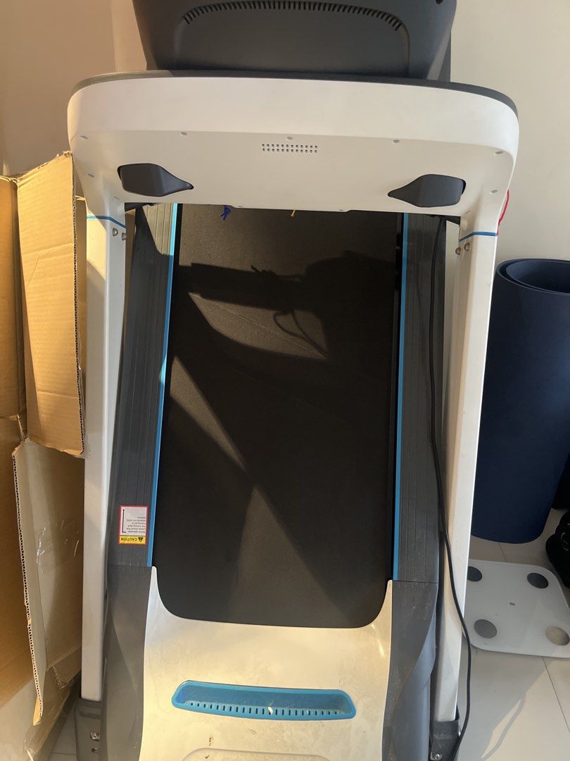 Moving out sale