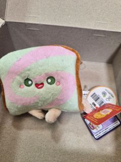 (Category: ) located in . Submitted by kittynara (Listing ID 1446842519, Image 1). Description: .