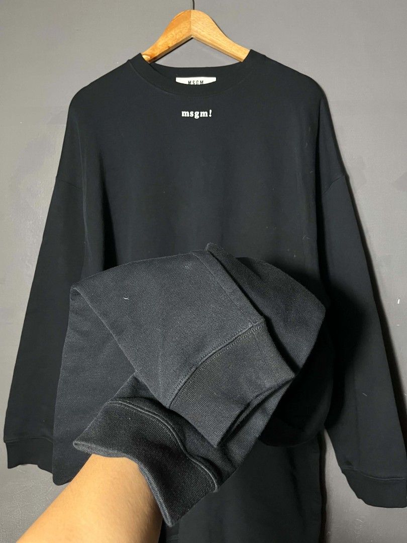 MSGM fake longsleeve long dress (Category: Dresses) located in Bacolod City. Submitted by thriftedlifestore (Listing ID 1446895083, Image 2). Description: Condition: Excellent Dimension: 26W 37L Sleeve 30 Issue:None Color rate: 9/10.