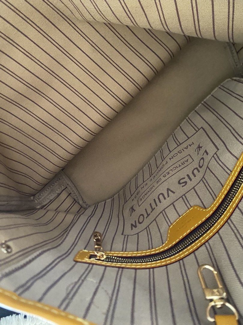 Neverfull Tote Bag (Category: Luxury Bags & Wallets) located in Quezon City. Submitted by greshanicoche (Listing ID 1446733048, Image 2). Description: - Neverfull tote - Classic monogram canvas exterior - Spacious interior with a zip pocket - Ideal for everyday essentials -almost new.