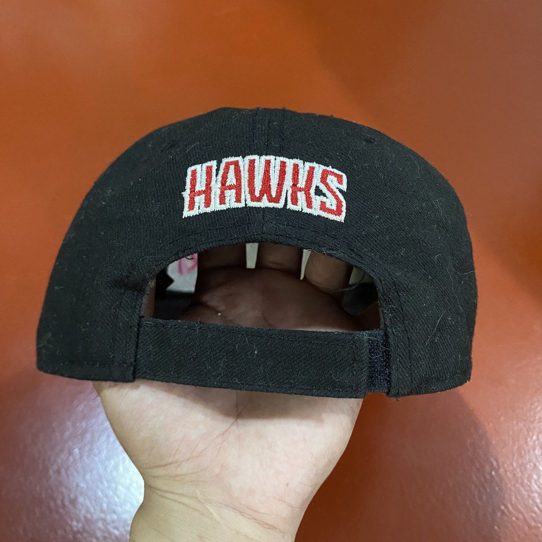 NEW ERA NBA ATLANTA HAWKS HAT (Category: Caps & Hats) located in Pasig City. Submitted by buzzthrifty (Listing ID 1446881417, Image 2). Description: EXCELLENT CONDITION .