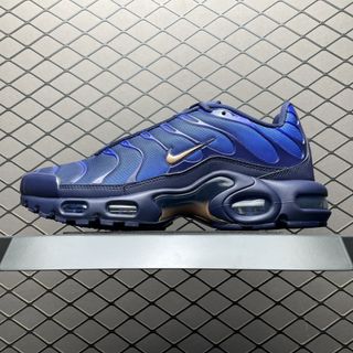 (Category: ) located in . Submitted by lovely_shoes (Listing ID 1446749460, Image 1). Description: .